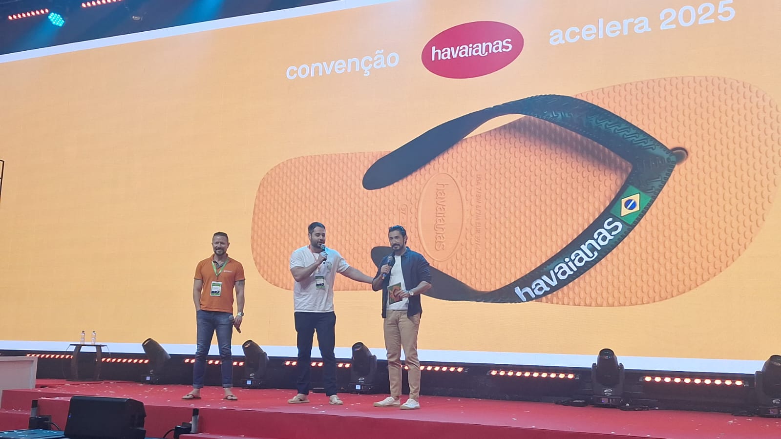 Palestra para 600 franqueados - Convenção Havaianas Acelera 2025