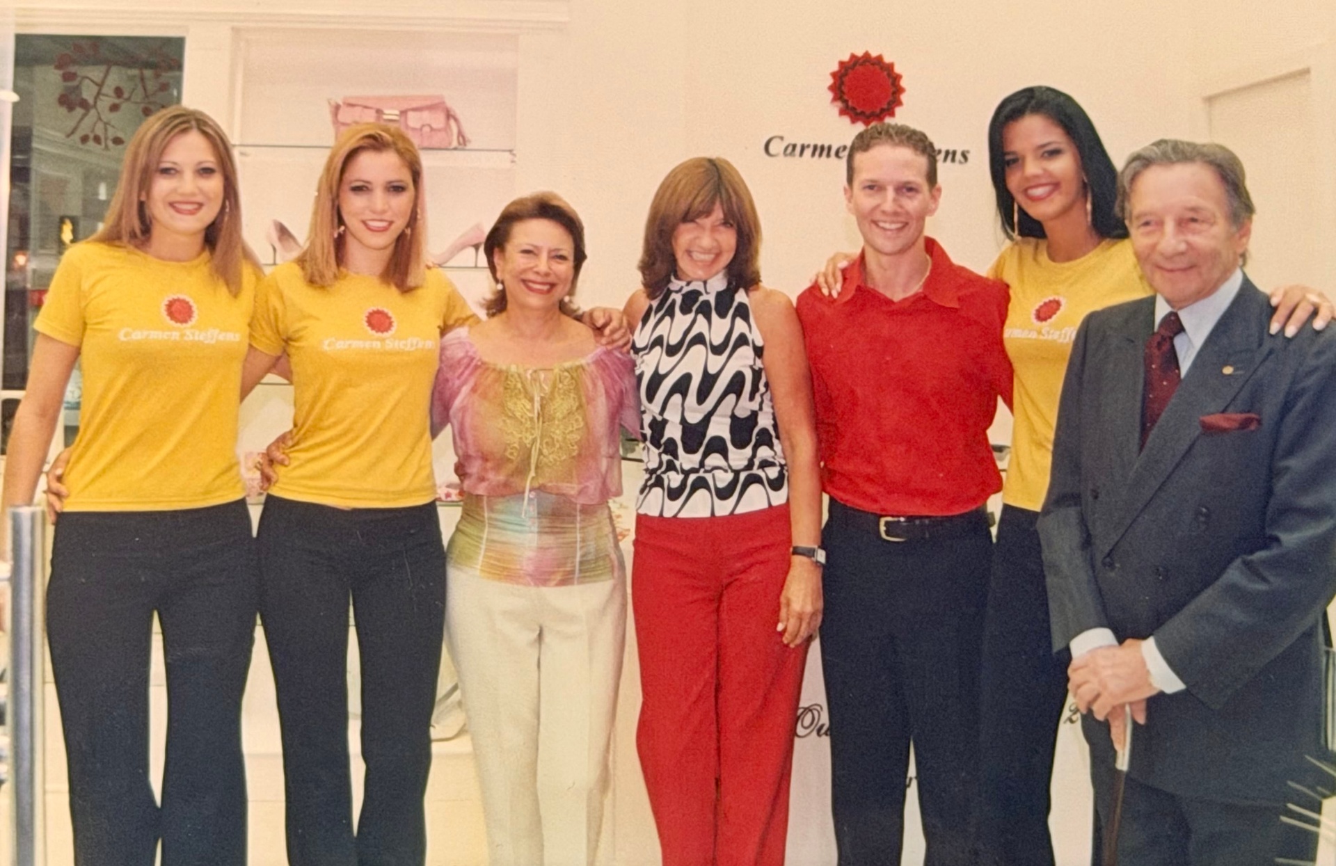 Inauguração Carmen Steffens · minha primeira loja - 2006